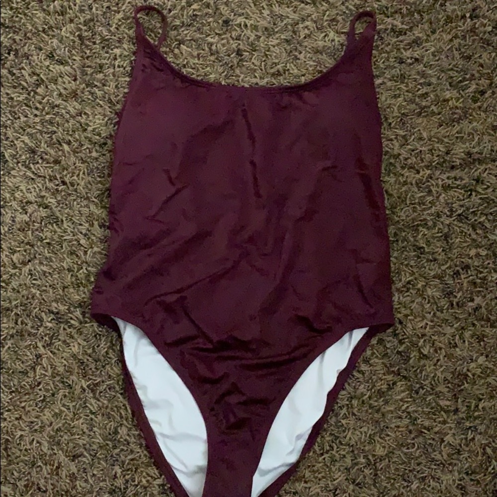 Low back One piece swim